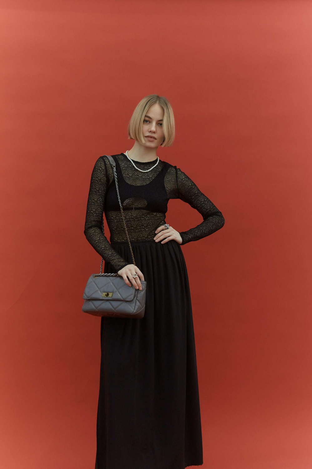 KELLY S серая