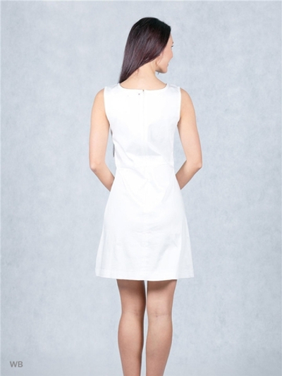 Платье женское без рукавов 	Laura di Sarpi, белое 585438/SS17-DR-1