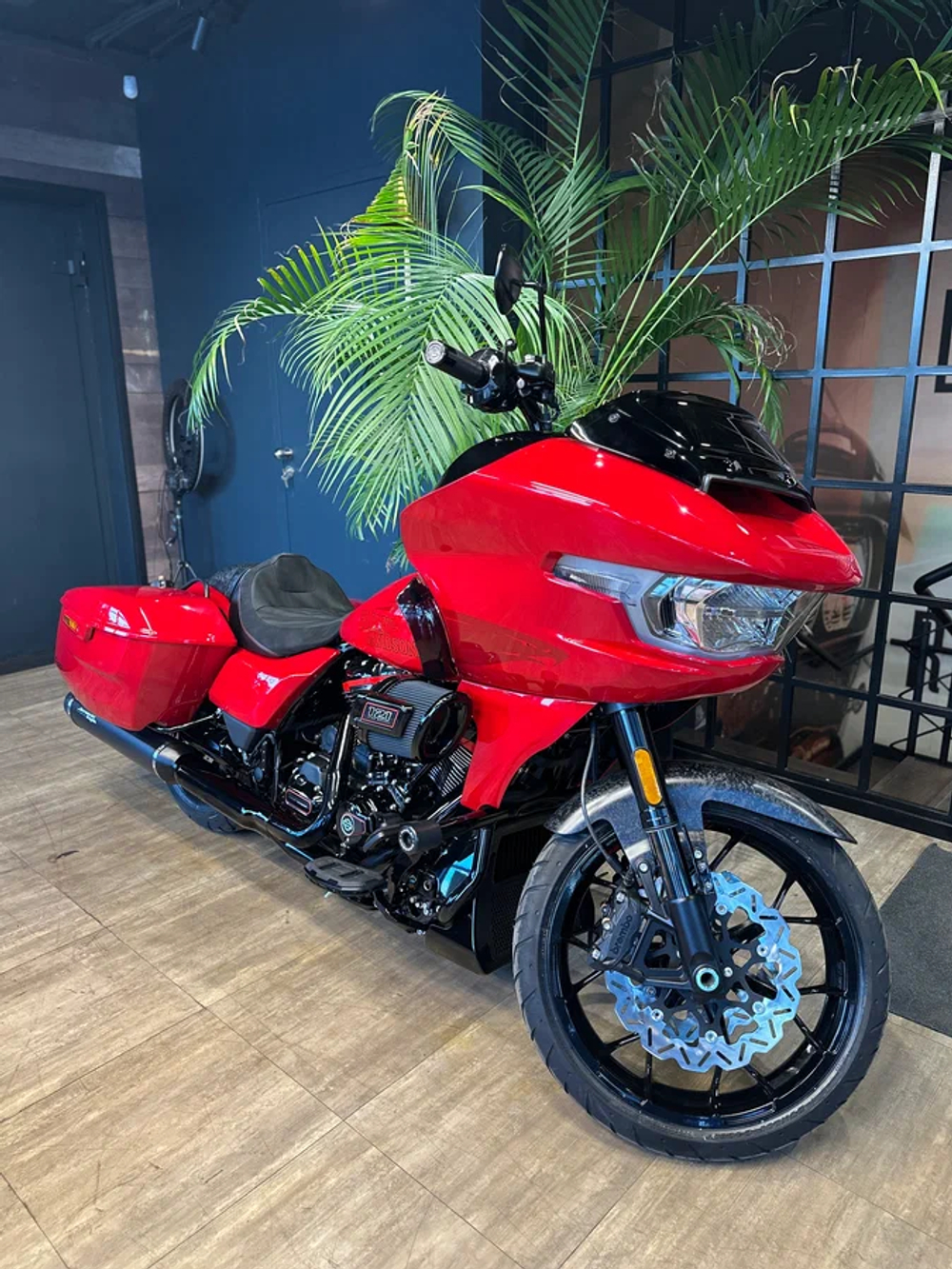 Harley-Davidson CVO Road Glide ST 121 с НДС