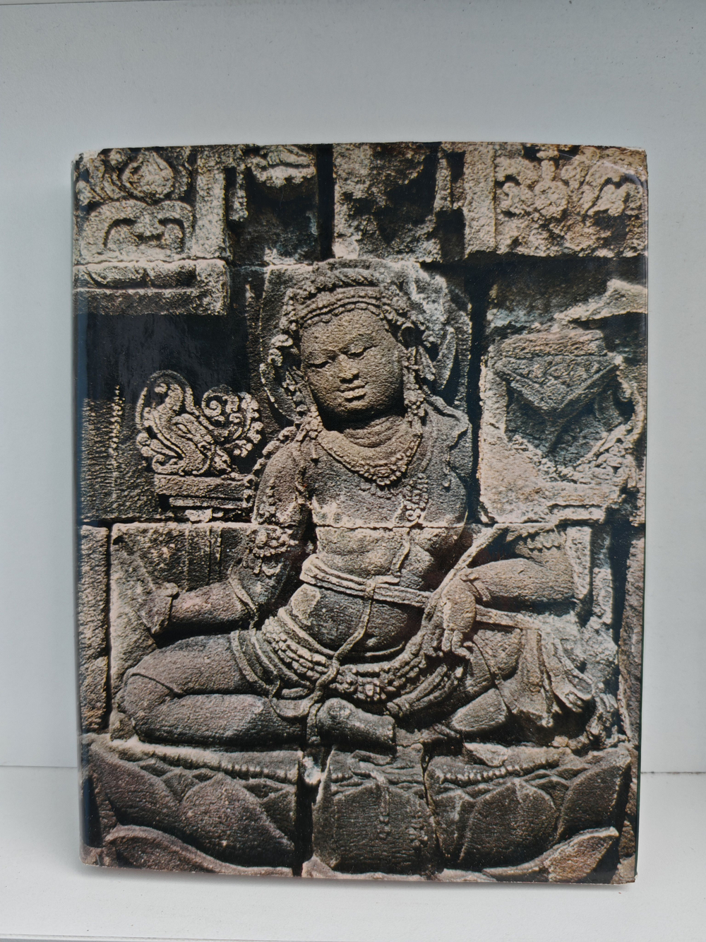 Искусство Индонезии с древнейших времен до конца XV века