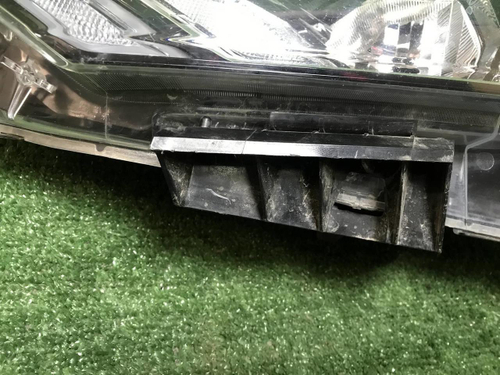 Битая Фара левая Nissan Qashqai j11 17-23 галоген