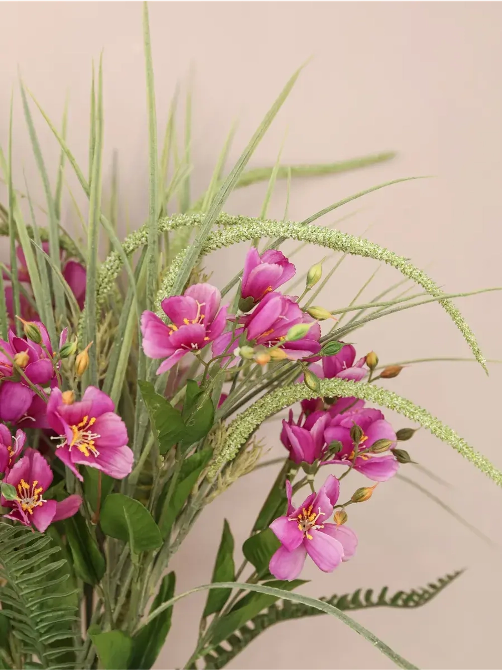 Искусственные цветы для декора