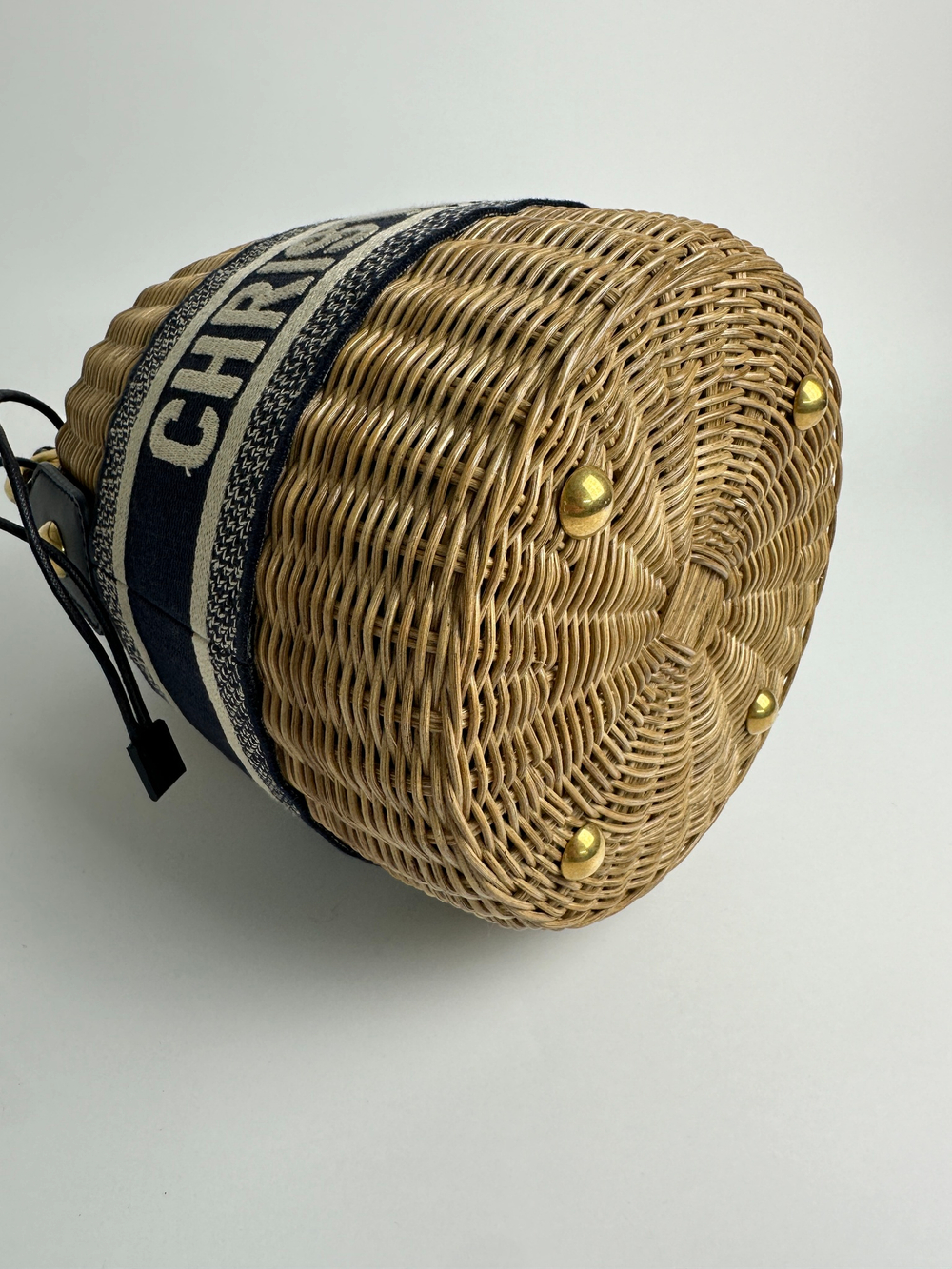 Сумка Christian Dior Brown Oblique Wicker Bucket