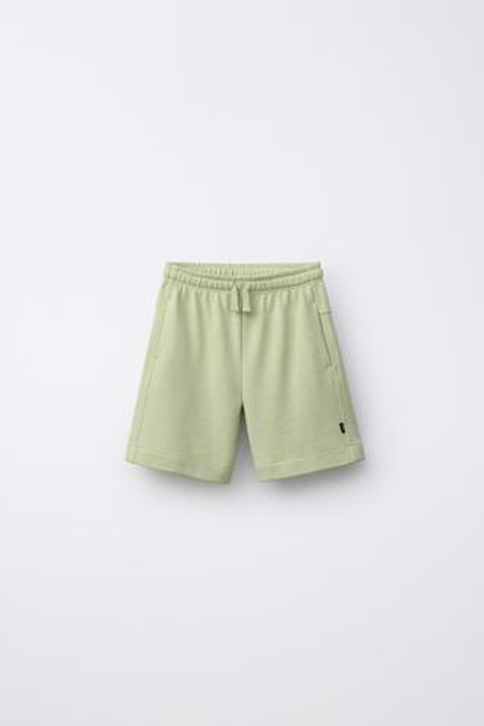 ZARA ОДНОТОННЫЕ ШОРТЫ, ЛИНЯЛЫЙ ЗЕЛЕНЫЙ
