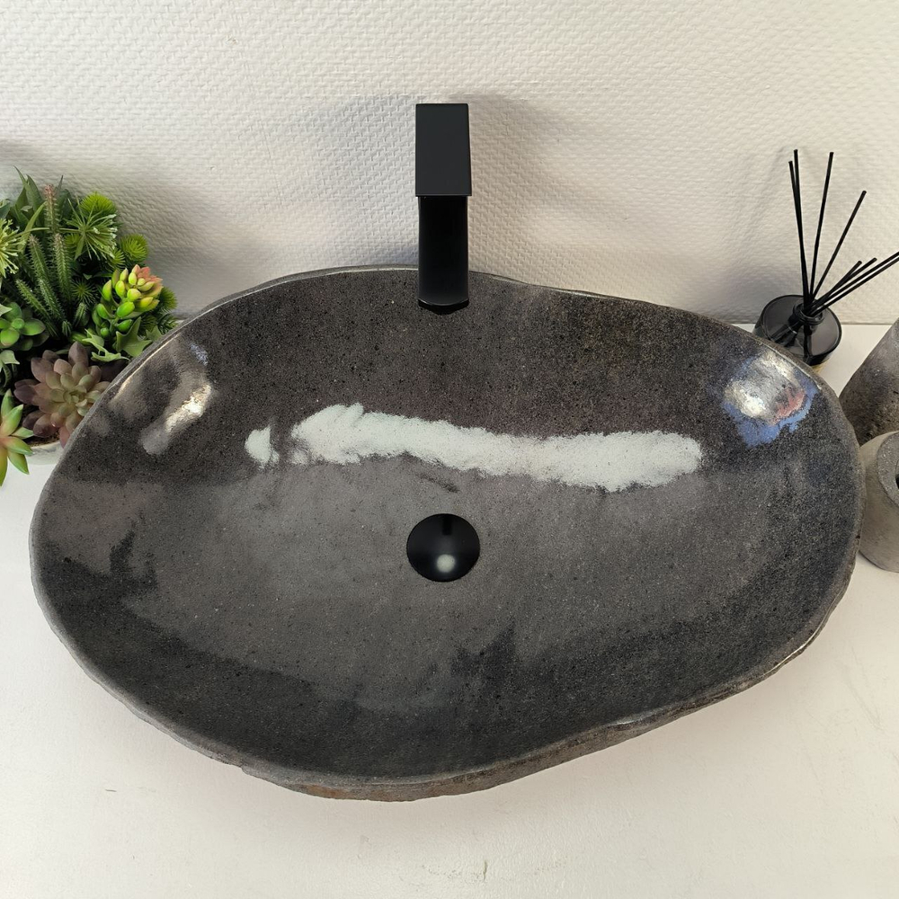 Раковина из речного камня RS-65393 65*46*15 0863
