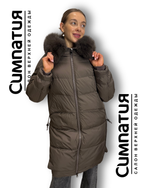 Удлиненный пуховик хаки цвета