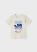 две футболки с шортами