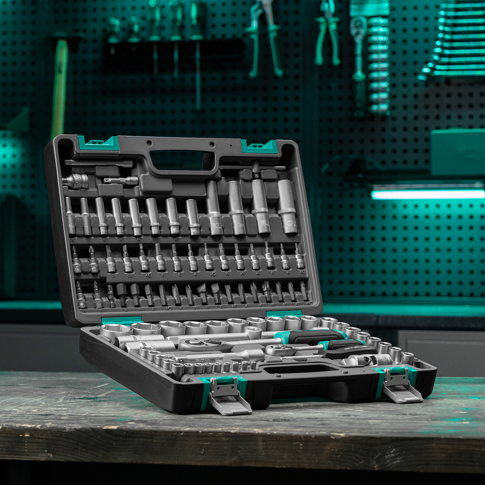 Набор инструментов, 1/2", 1/4", CrV, пластиковый кейс 94 предмета Stels