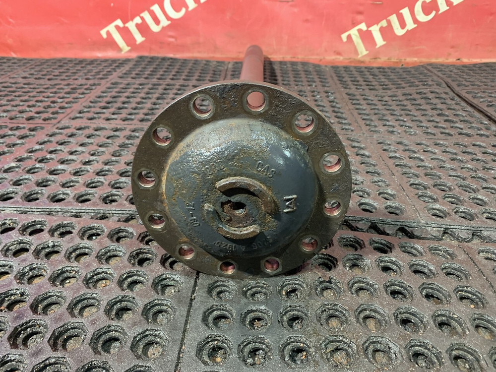 Полуось с блокировкой