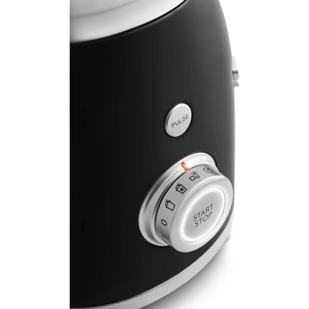 Блендер настольный Smeg BLF03BLEU черный