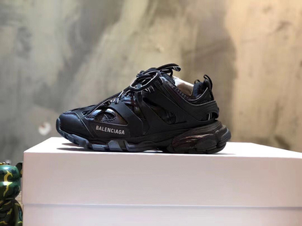 Кроссовки Balenciaga