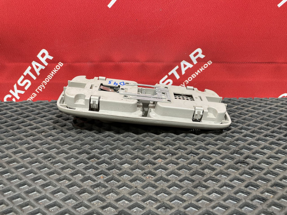 Плафон внутреннего освещения