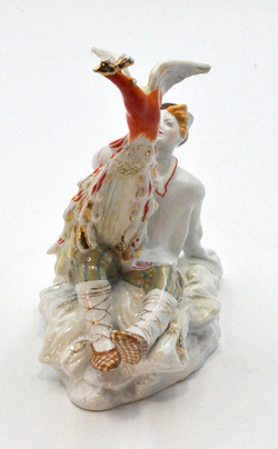 Иван-царевич с Жар-птицей. Коллекционная фарфоровая статуэтка. СССР. ЛФЗ. 1950-е гг.