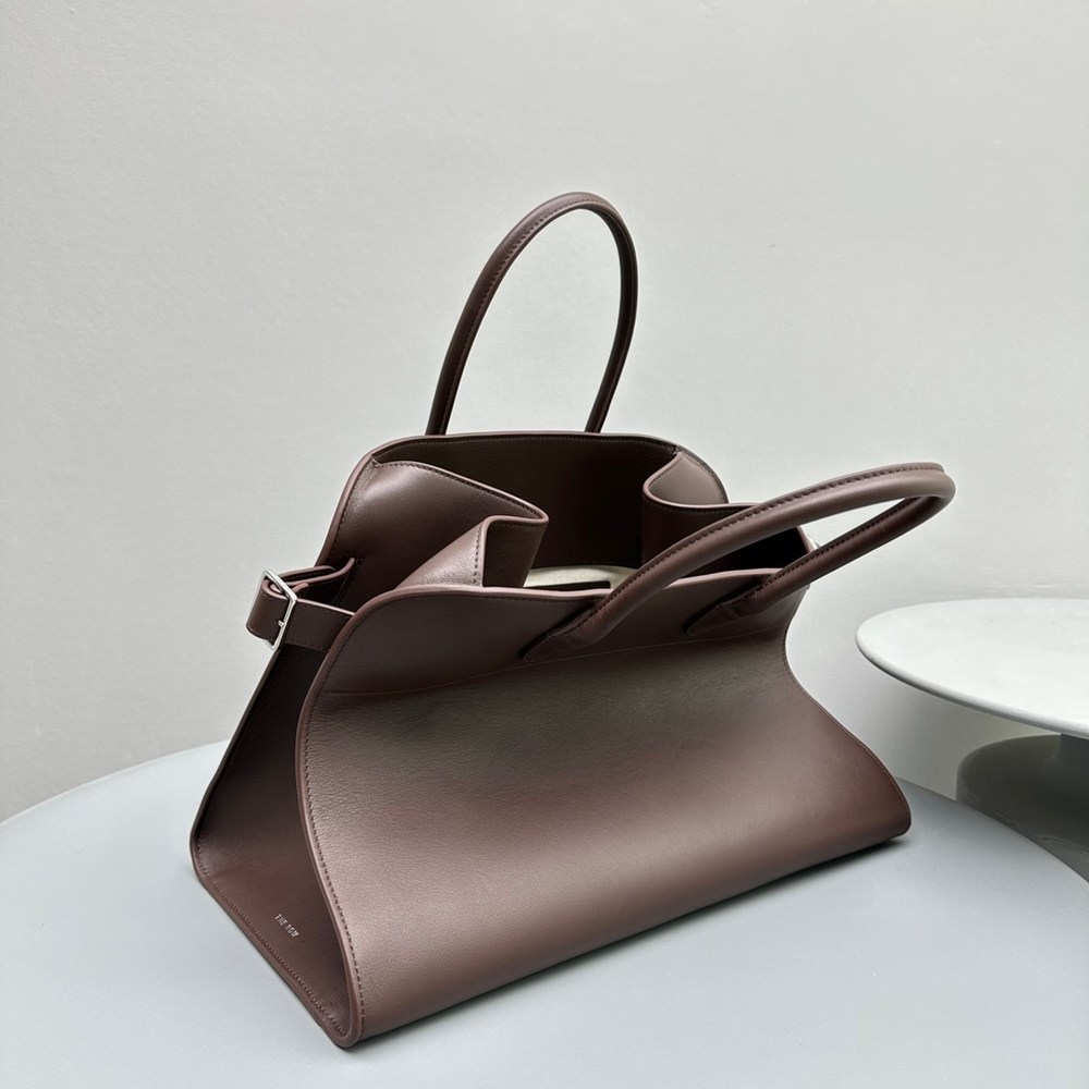 The Row Margaux 15