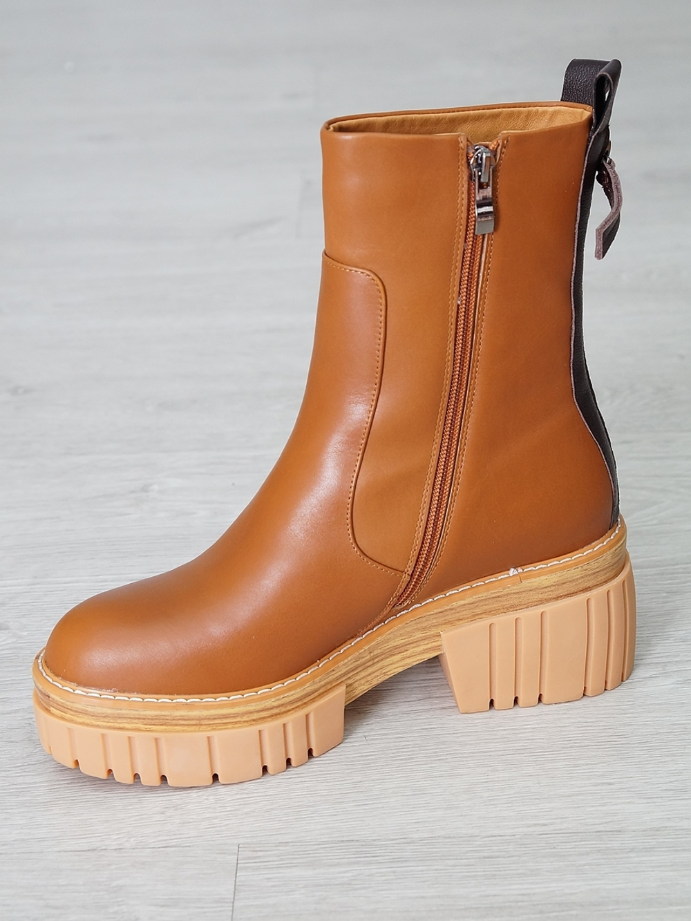 Полусапожки женские зимние