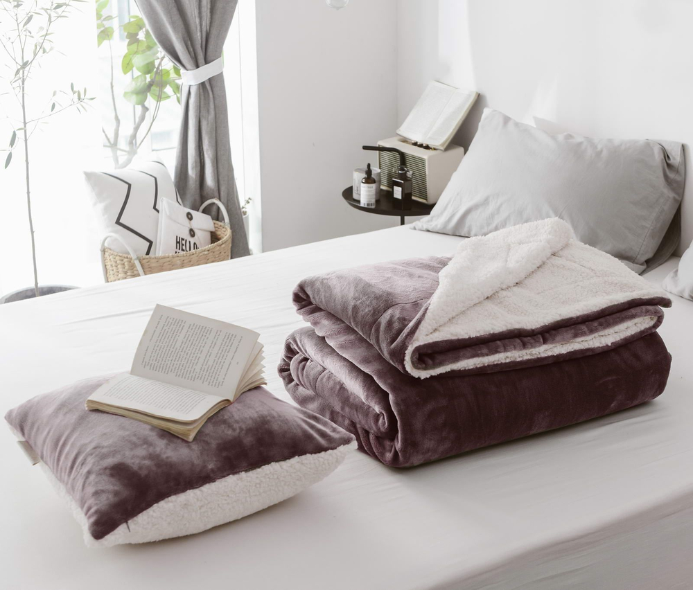 Наволочка 45х45 Sofi De MarkO Жадор лиловая