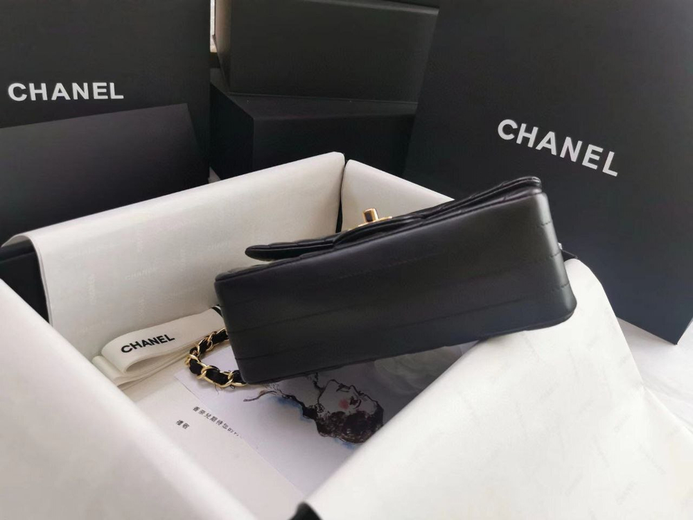 Сумка CHANEL 20 см