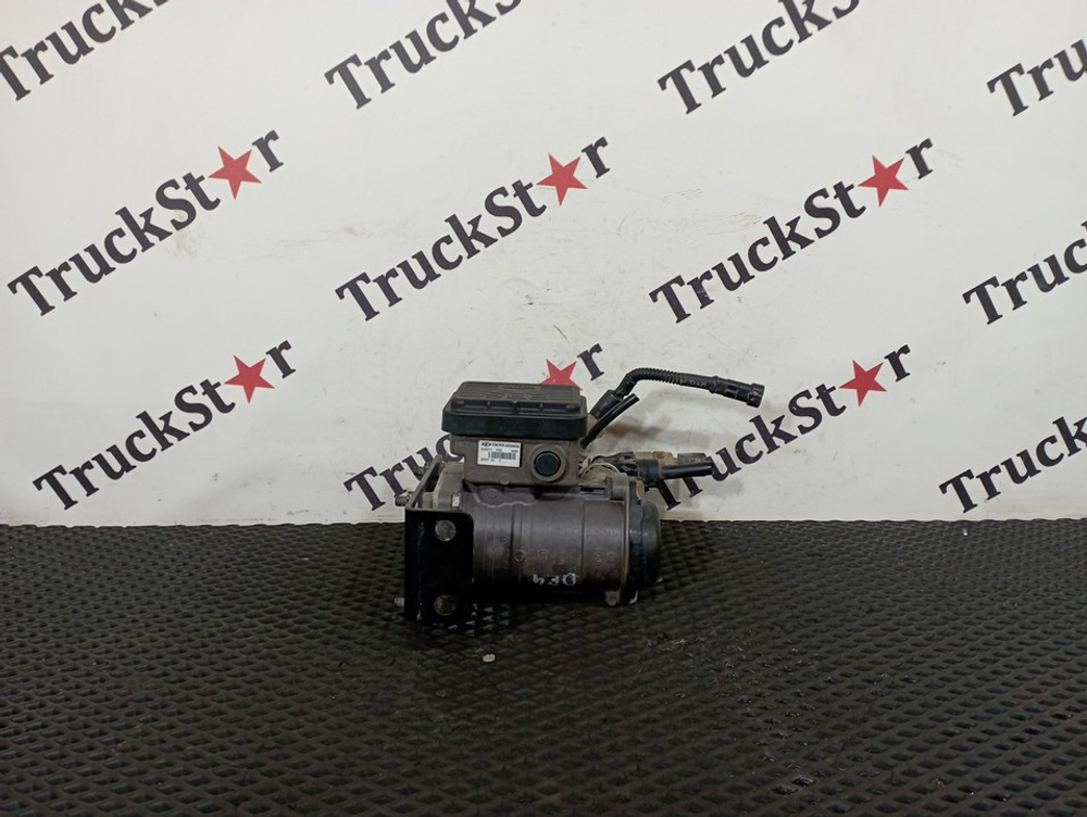 Кран управления тормозами прицепа 2023г.