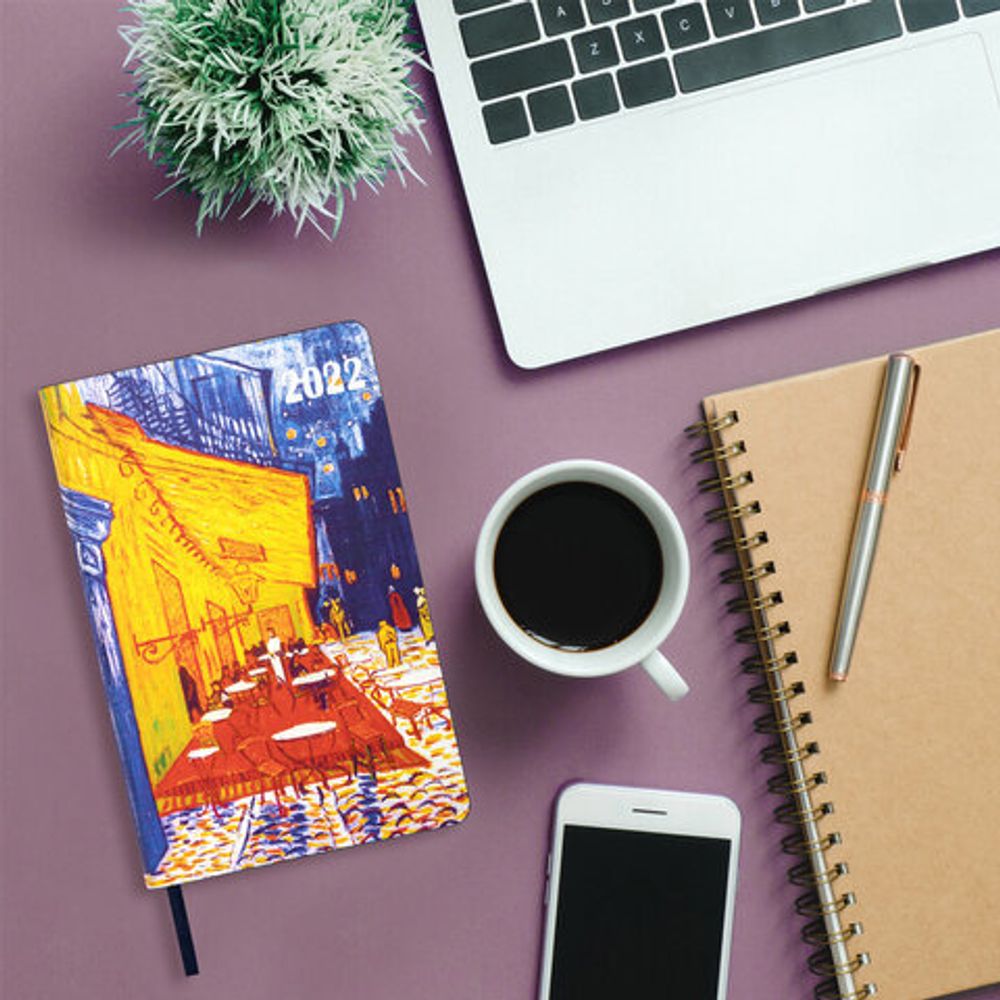 Ежедневник датированный 2022 А5 138x213 мм BRAUBERG "Vista", под кожу, "Ночная терраса кафе", 112840