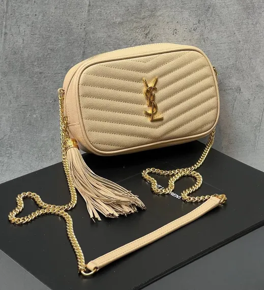 Мини-сумка Saint Laurent Lou из стеганой кожи Grain De Poudre с тиснением бежевый