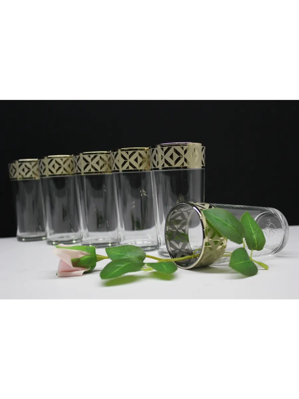 Стакан для напитков сока и воды высокие