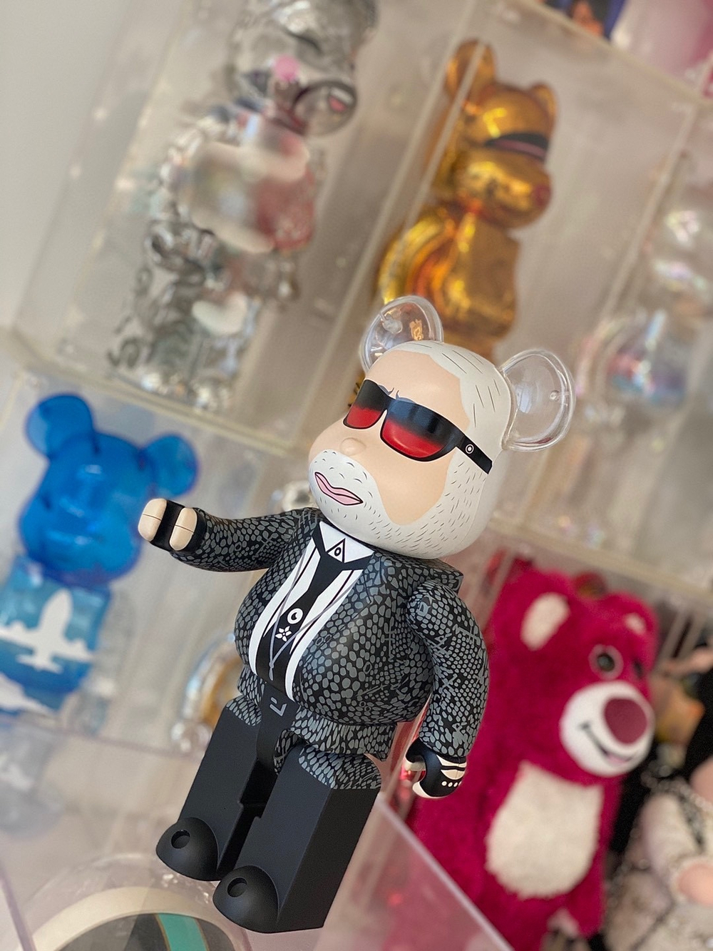 Bearbrick Karl Lagerfeld 1000%