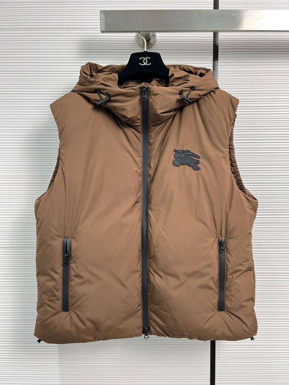 Жилет Burberry
