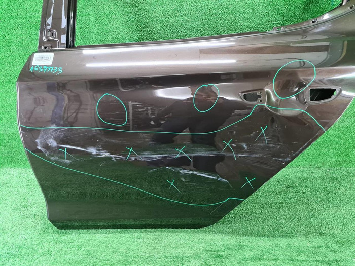 Дверь задняя левая Genesis G70 (2017-н.в.)