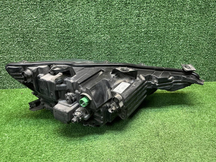 Фара левая Maserati Levante (2020-2024) LED