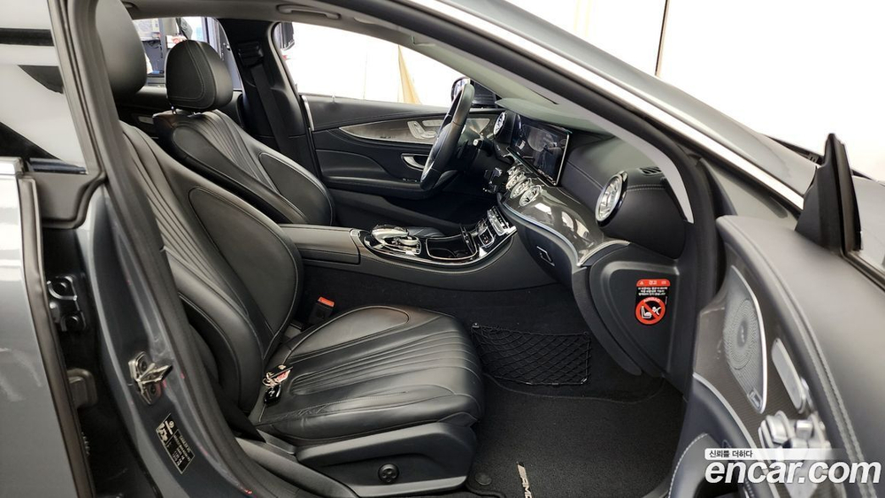 Mercedes-Benz CLS-Class C257 CLS300d AMG Line (01.2020)