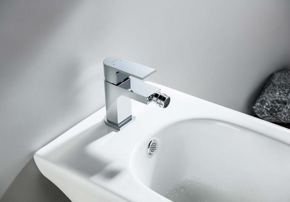 Смеситель для биде AQUATEK AQ1418CR ЛИРА