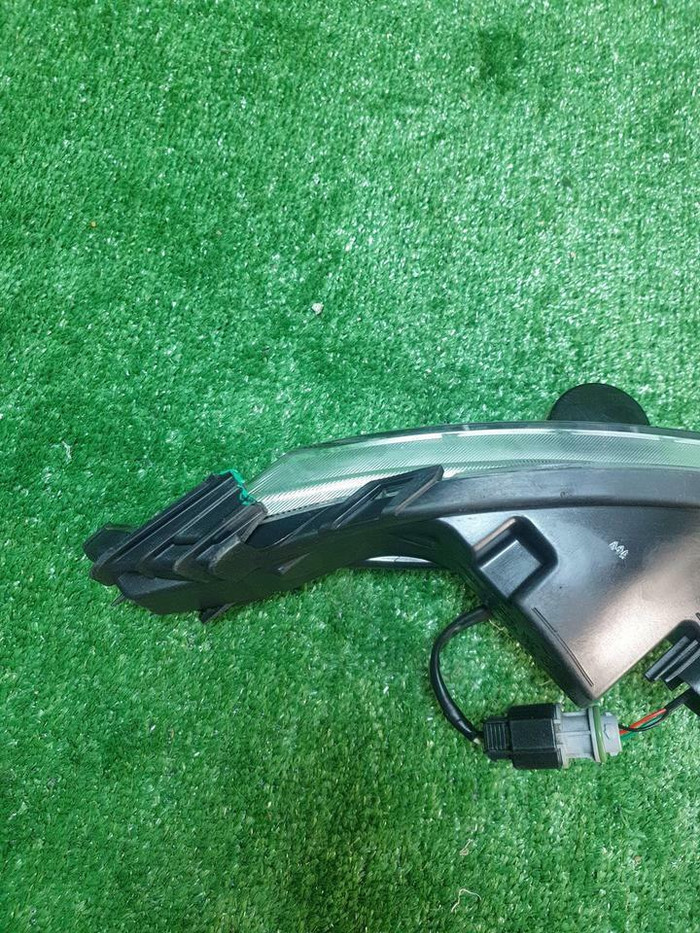 ДХО левый Kia Rio 4 X-line (2017-2020)