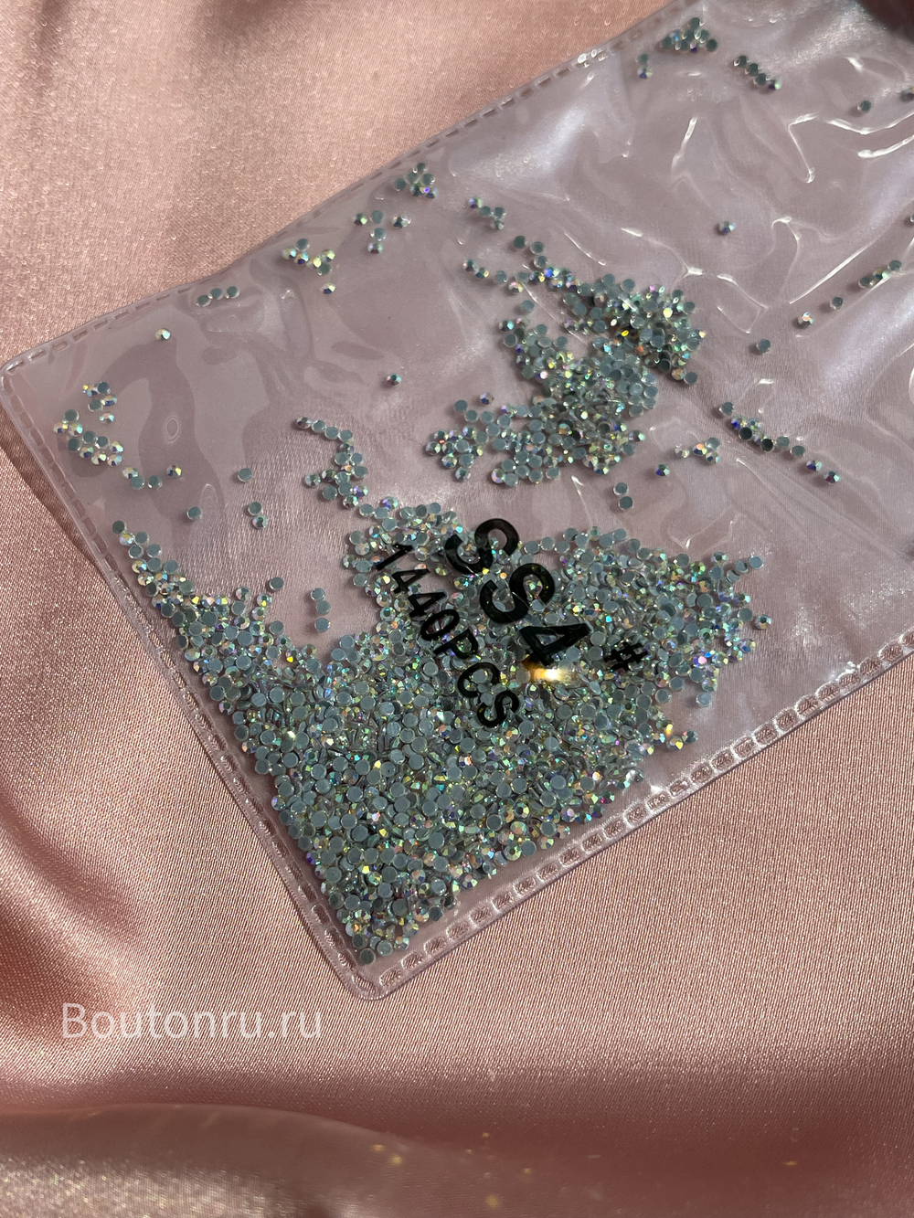 Стразы термоклеевые хамелеон (CRYSTAL AB)