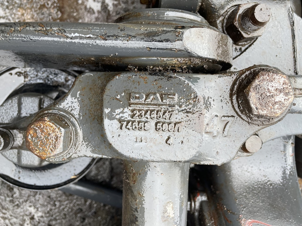 Кронштейн пневморессоры левый 2023г.