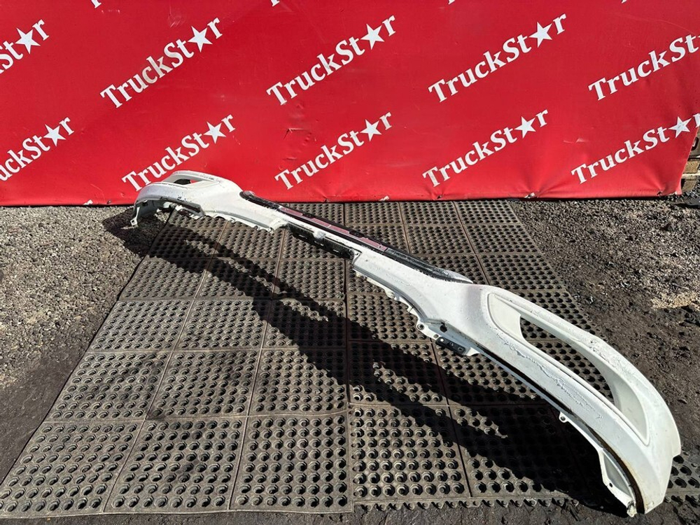 Бампер передний 2019г