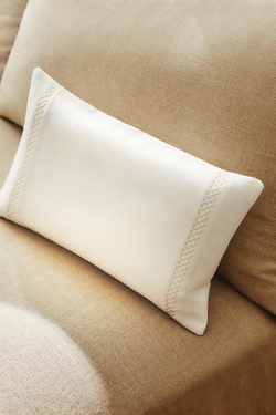 ZARA HOME ЛЬНЯНОЙ ЧЕХОЛ ДЛЯ ДЕКОРАТИВНОЙ ПОДУШКИ, ЖЕЛТОВАТО-БЕЛЫЙ