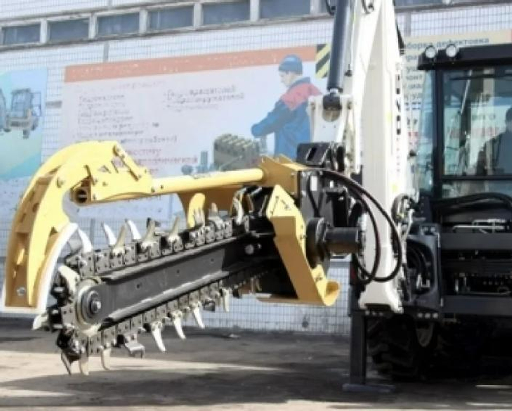 Траншеекопатель на Телескопический мини-погрузчик Bobcat