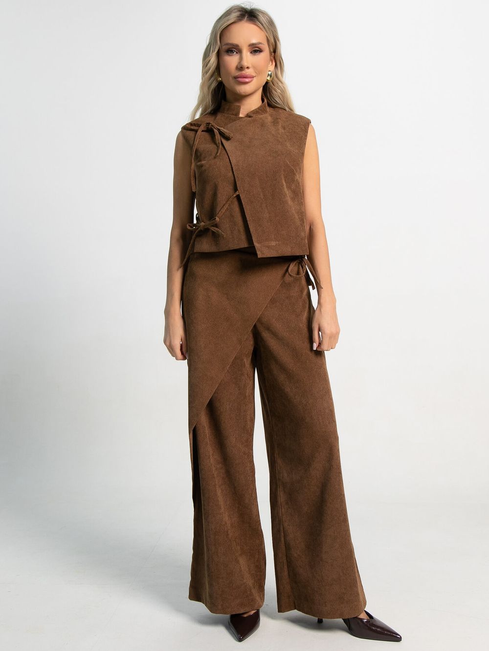 Костюм Лив (коричневый) К15389-10М LT Collection