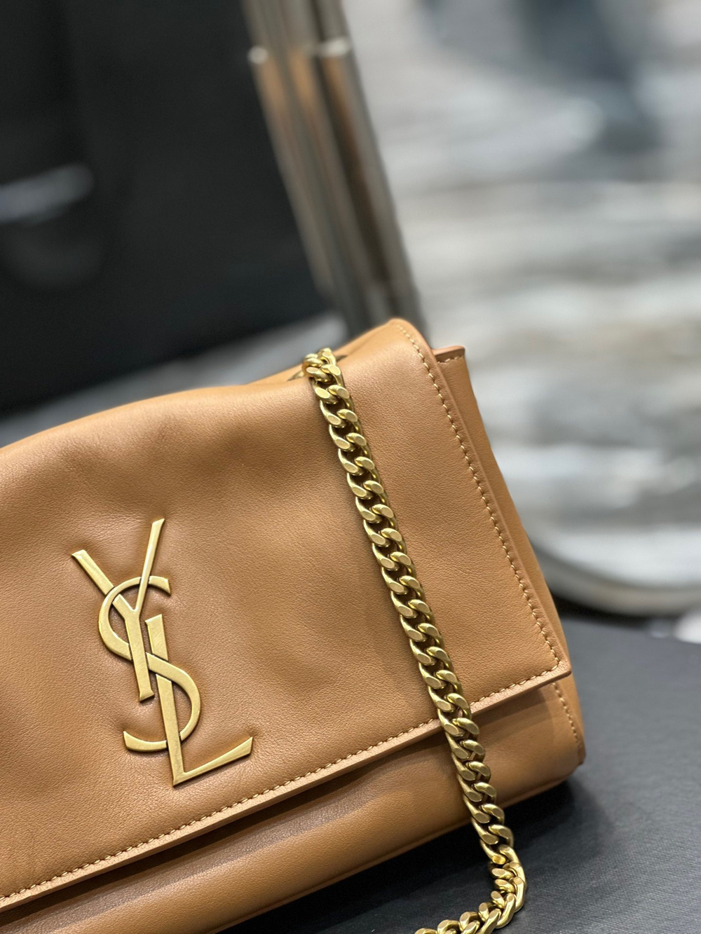 Saint Laurent Kate Small Reversible Chain Bag 22 cm
