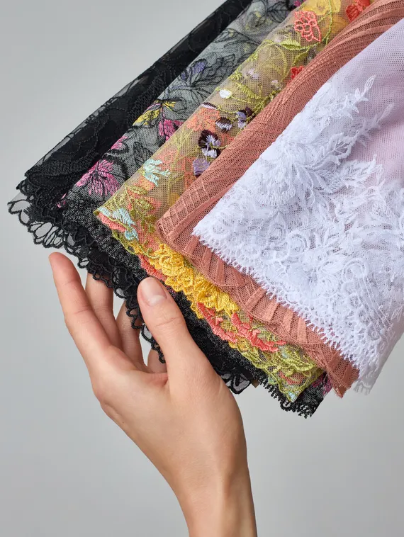 Ветошь кружева - 10 отрезов от 70 см до 1 метра (вышивка, реснички, эластичка)