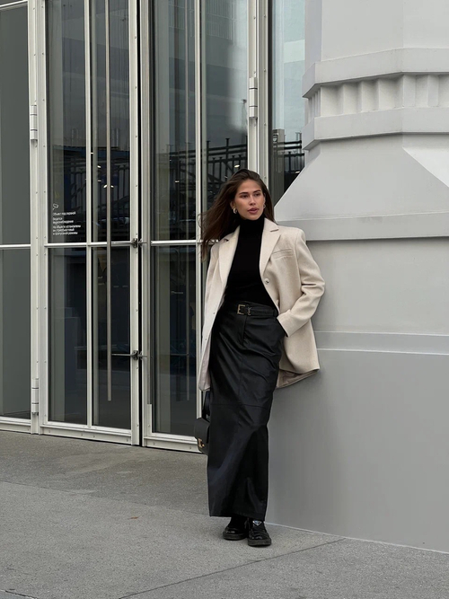 Пальто из смесовой шерсти укороченное в бежевую елочку