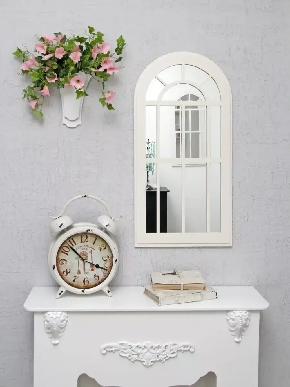 Зеркало настенное в ванную 66*34 см