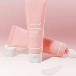 Medicube Увлажняющий крем с ПДРН и гиалуроновой кислотой medicube PDRN Pink Hyaluronic Moisturizing Cream, 50 мл