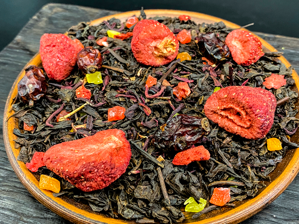 Клубника и Ананас