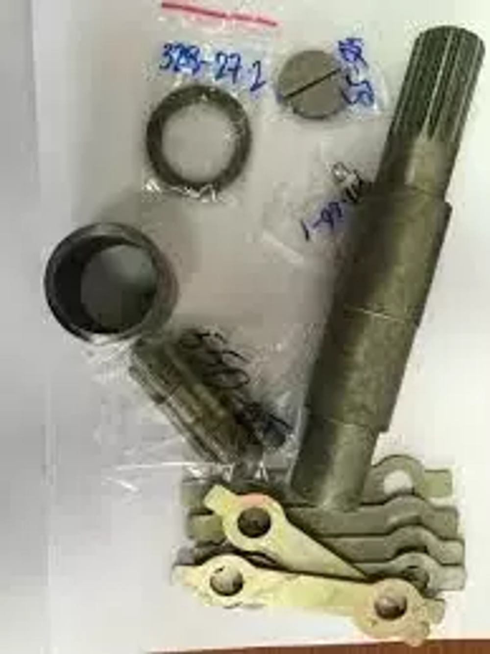 Валик вилки включения 525-67-2