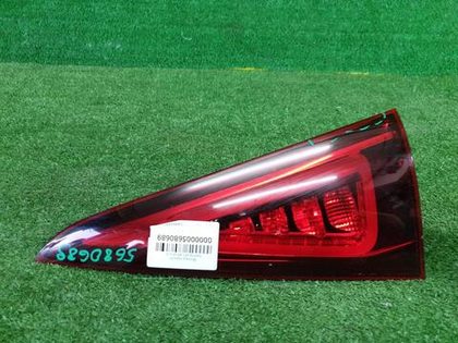 Фонарь правый внутренний Mercedes GLE V167 (18-24)