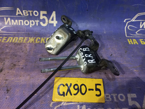 Петля двери задней правой TOYOTA CHASER 1993