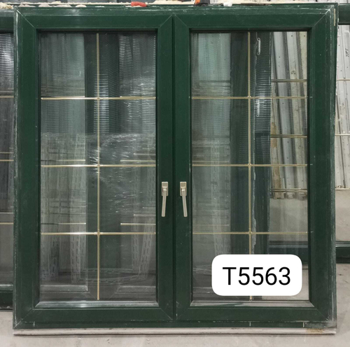 Окно Пластиковое Б/У 145(в) х 145(ш)