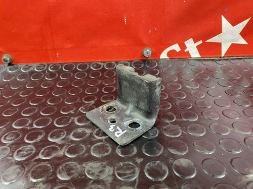 Кронштейн радиатора