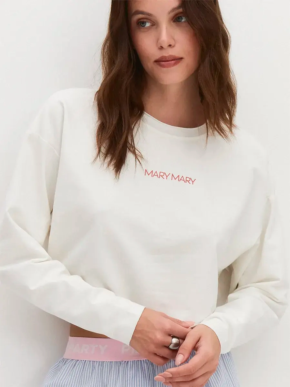 Лонгслив укороченный